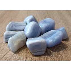 Calcédoine bleue pierre roulée Lithothérapie